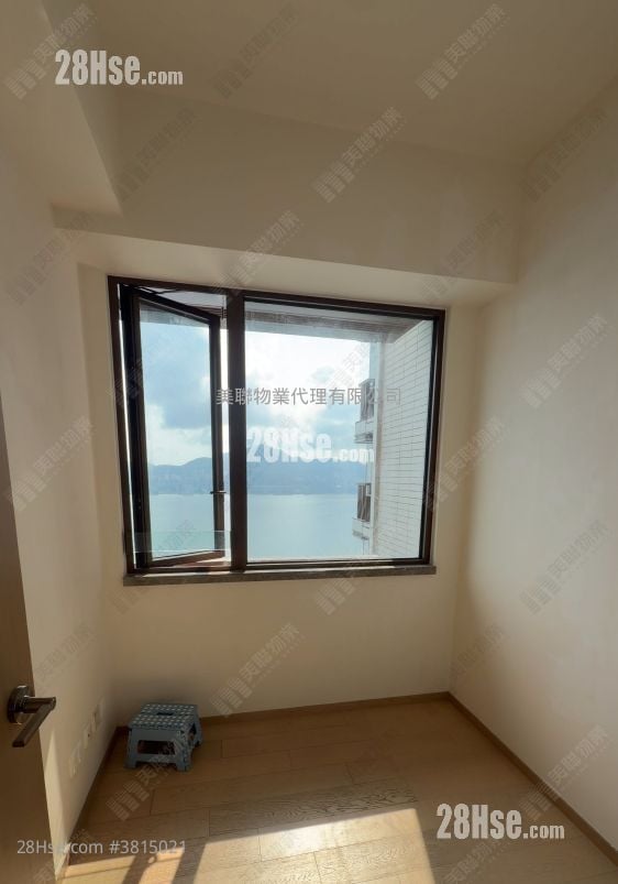 LP6 售盘 3 房 , 1 浴室 644 平方尺