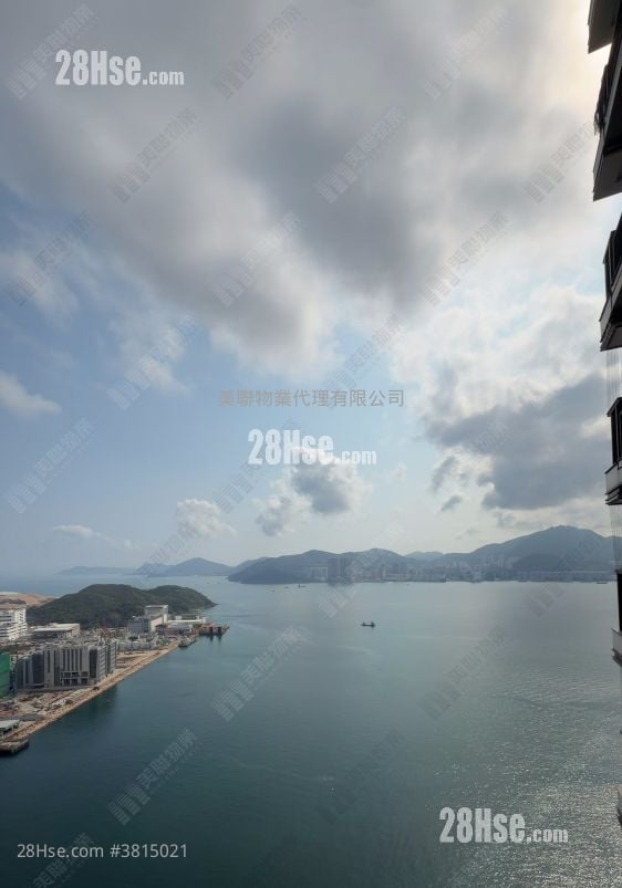 LP6 售盘 3 房 , 1 浴室 644 平方尺