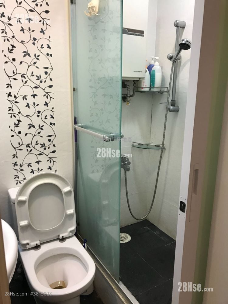 Greenery Plaza Sell 2 Bedrooms , 1 Bathroom 321 ft²