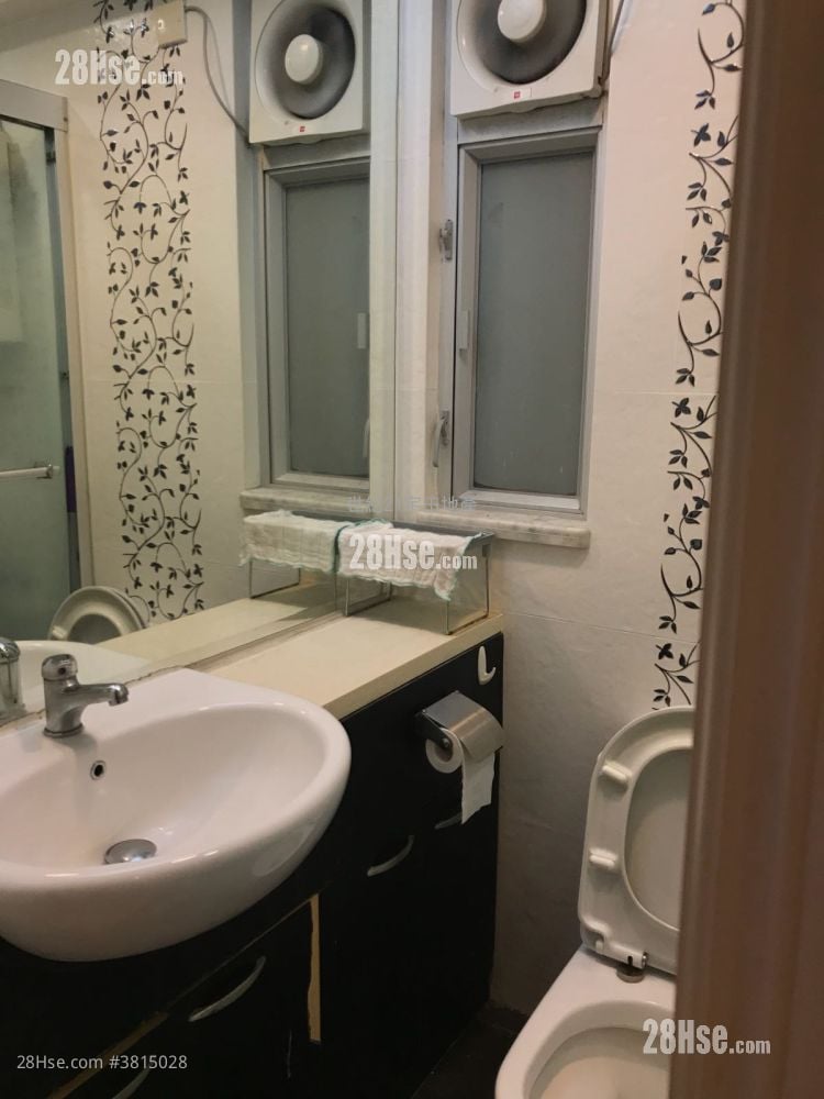 Greenery Plaza Sell 2 Bedrooms , 1 Bathroom 321 ft²