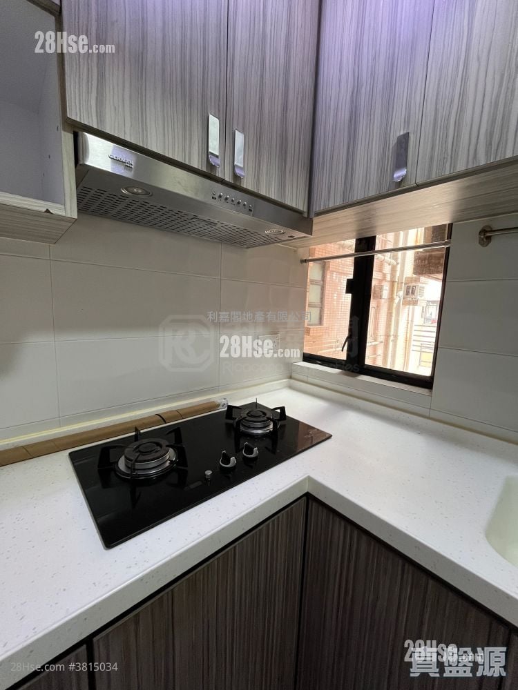 新港城 售盘 3 房 519 平方尺