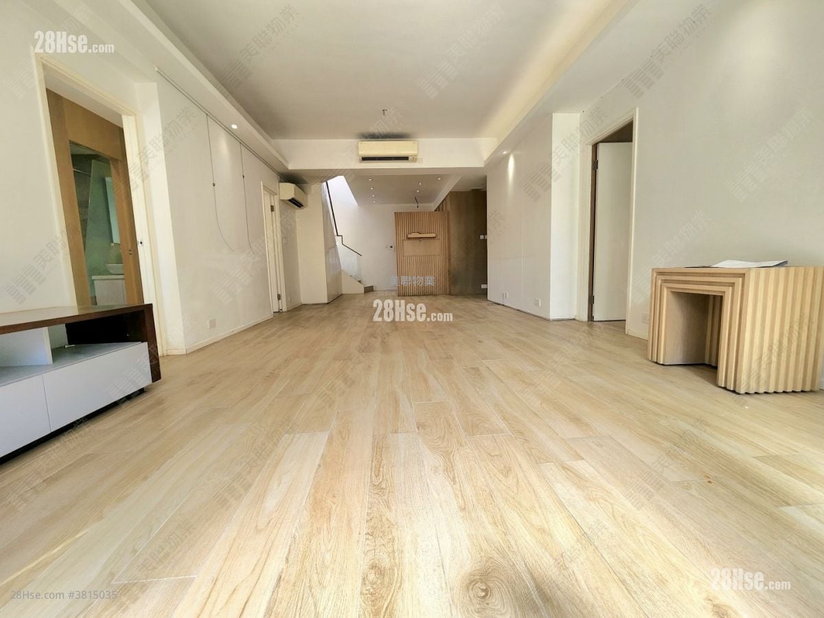 秀竹园道12号 售盘 5+ 房 2,655 平方尺