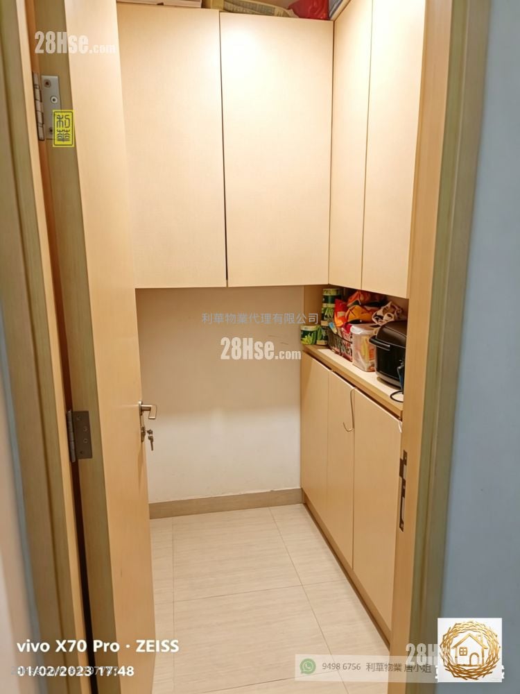 Crescent Green Rental 1 Bathroom 300 ft²