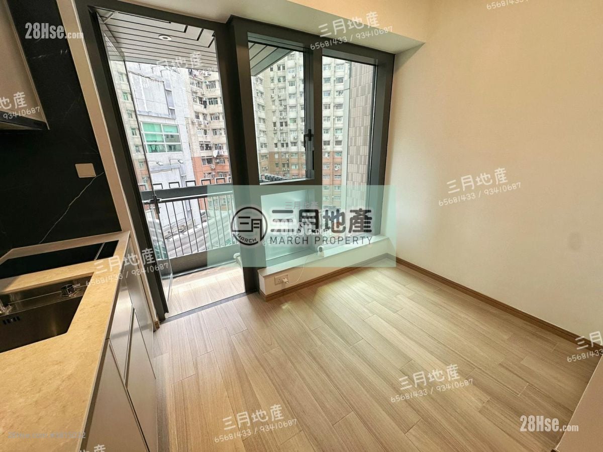 Uptify Sell Studio , 1 Bathroom 172 ft²