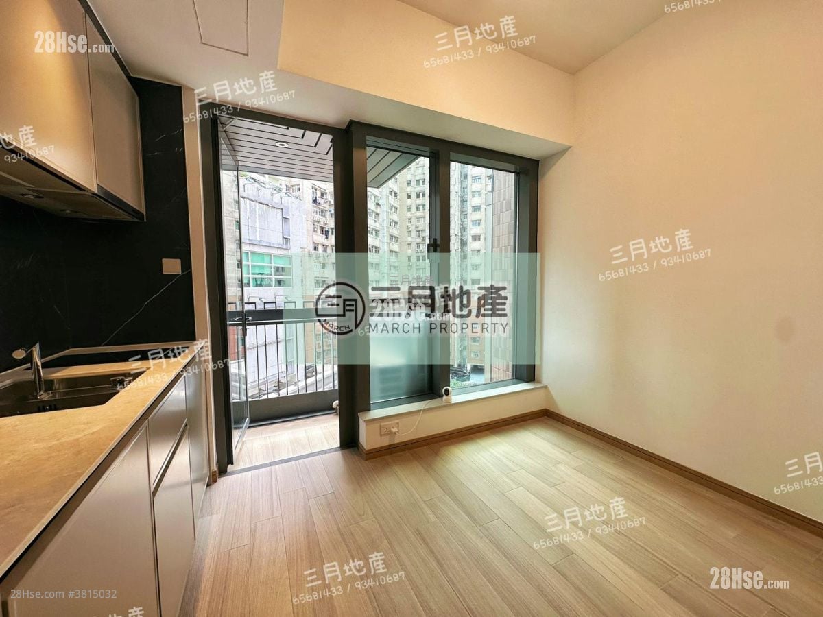 Uptify Sell Studio , 1 Bathroom 172 ft²