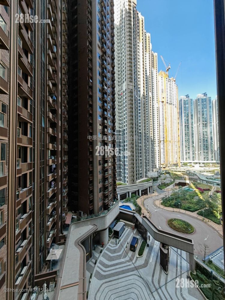 Lp10 Sell 2 Bedrooms 512 ft²