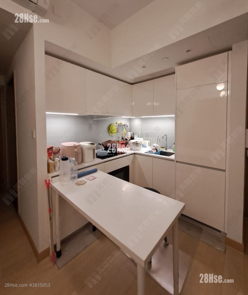 Malibu Sell 2 Bedrooms , 1 Bathroom 459 ft²