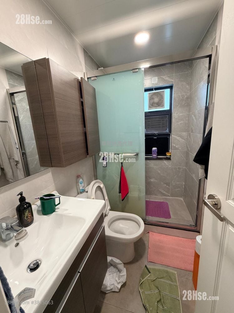 Village Rental 3 Bedrooms , 1 Bathroom 700 ft²