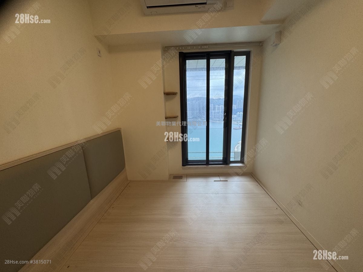 Sea To Sky Sell 2 Bedrooms , 1 Bathroom 482 ft²