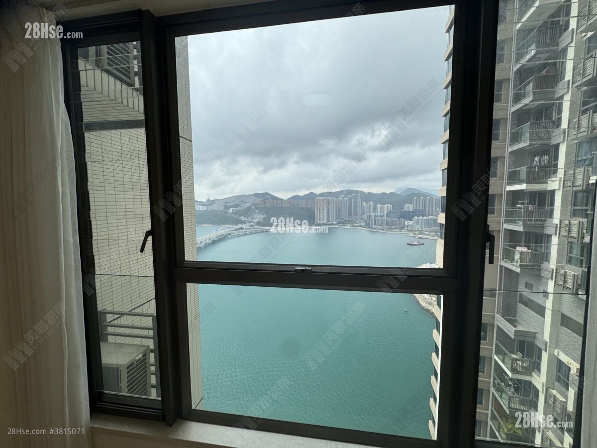 Sea To Sky Sell 2 Bedrooms , 1 Bathroom 482 ft²