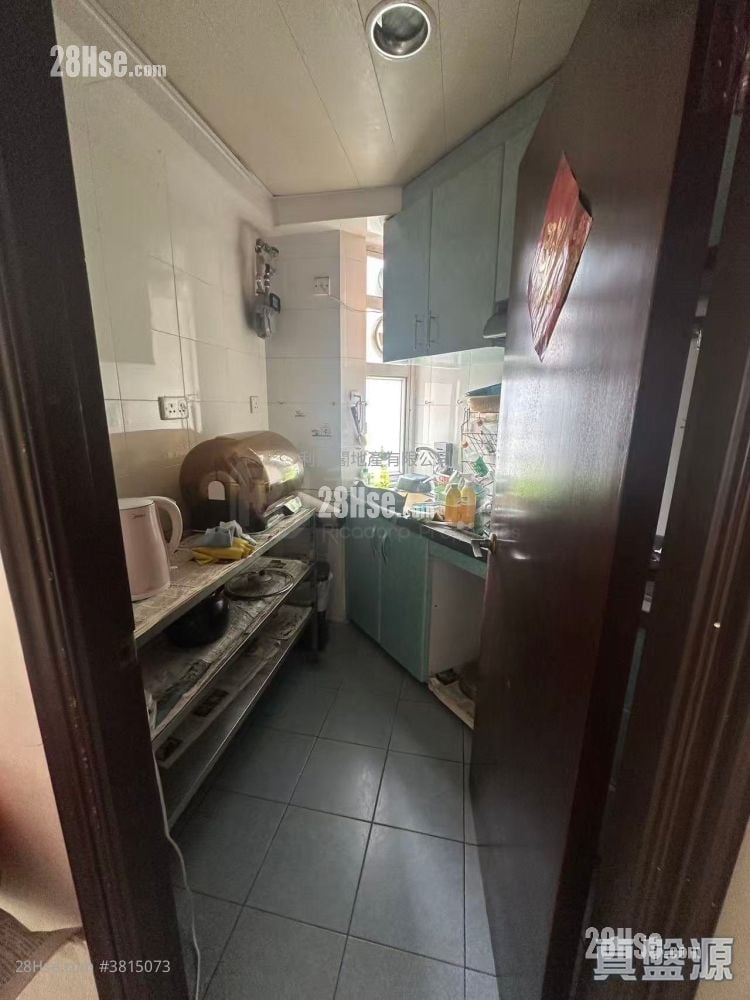 Tsui Lai Garden Rental 2 Bedrooms , 1 Bathroom 590 ft²