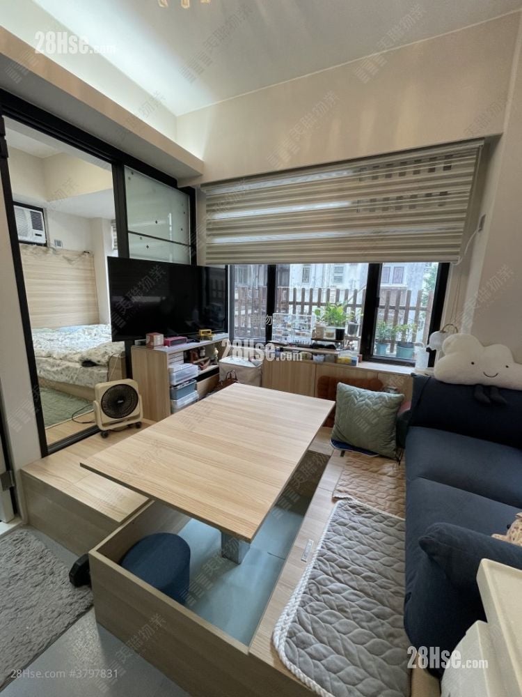 Chi Wing Court Sell 1 Bedroom 184 ft²