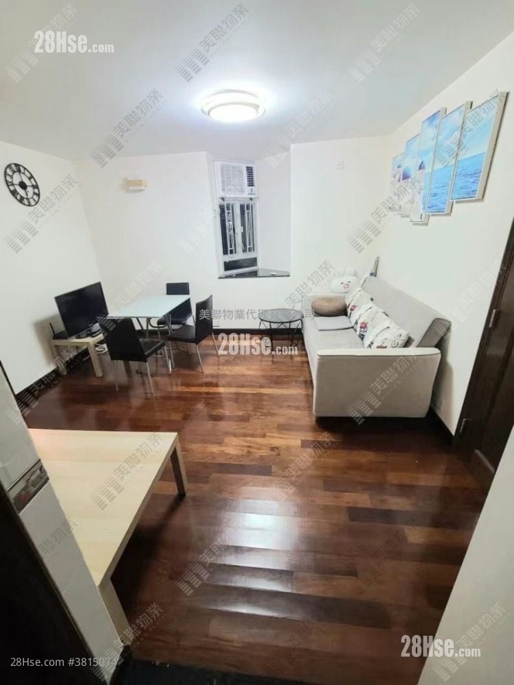 Yu Ming Court Sell 438 ft²