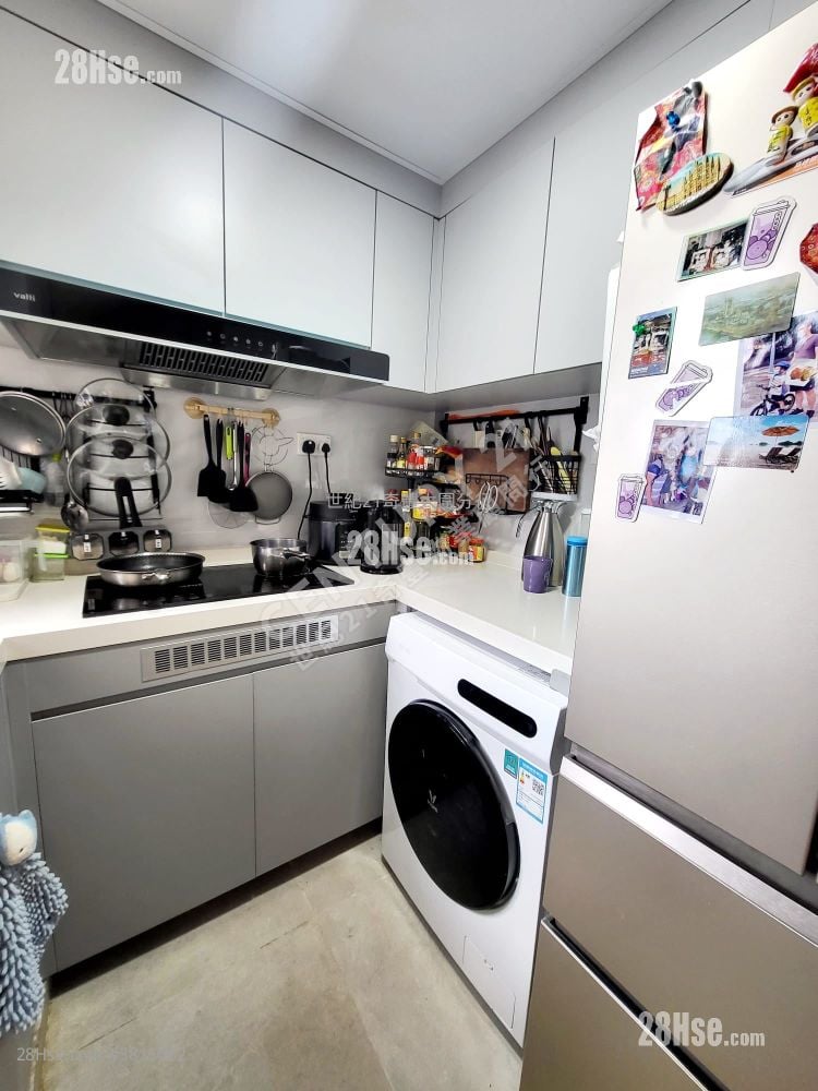 Yue Tin Court Sell 3 Bedrooms , 1 Bathroom 568 ft²