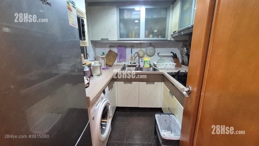 Yoho Town 售盘 3 房 637 平方尺