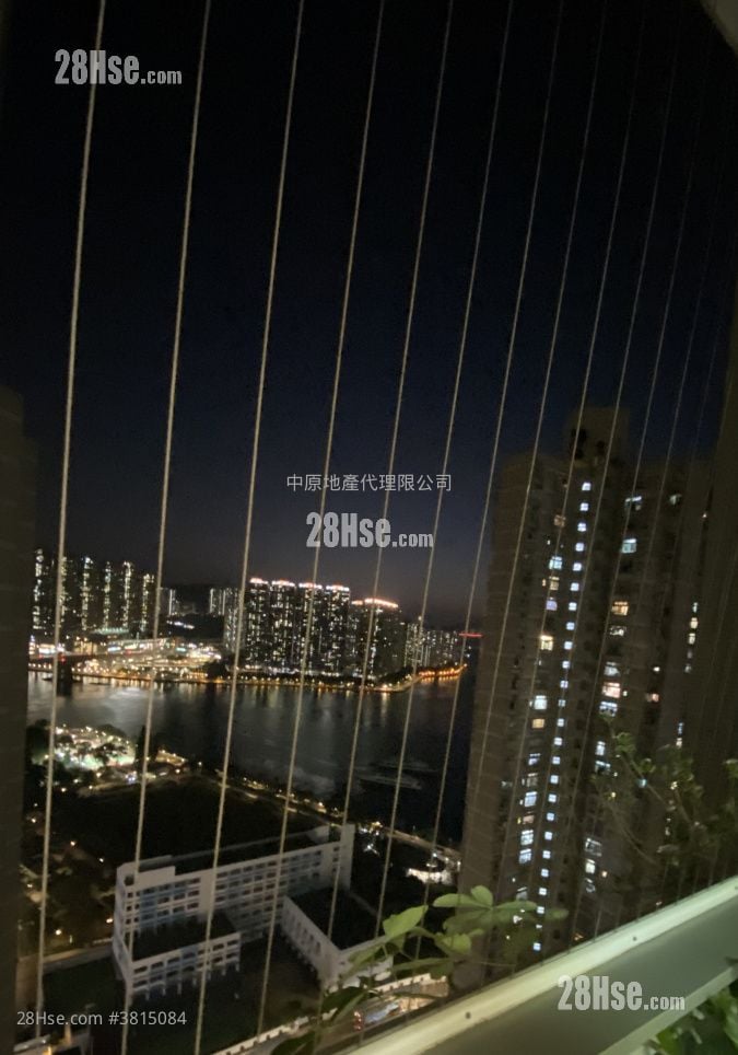 City Point Rental 4 Bedrooms , 2 Bathrooms 713 ft²