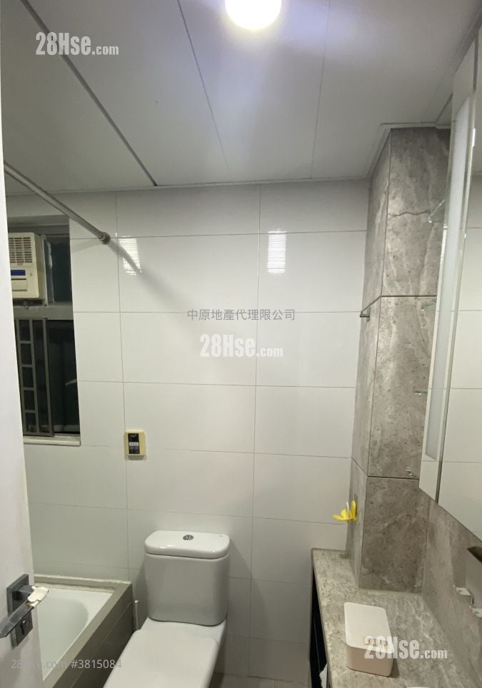 City Point Rental 4 Bedrooms , 2 Bathrooms 713 ft²