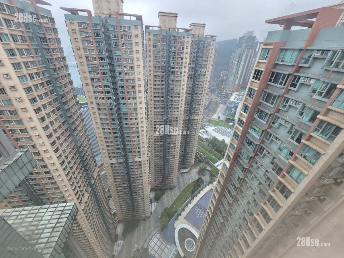 Park Central Rental 2 Bedrooms , 1 Bathroom 384 ft²