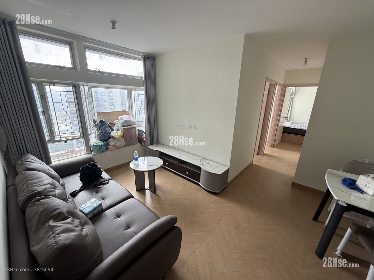 Riviera Gardens Rental 3 Bedrooms , 1 Bathroom 496 ft²