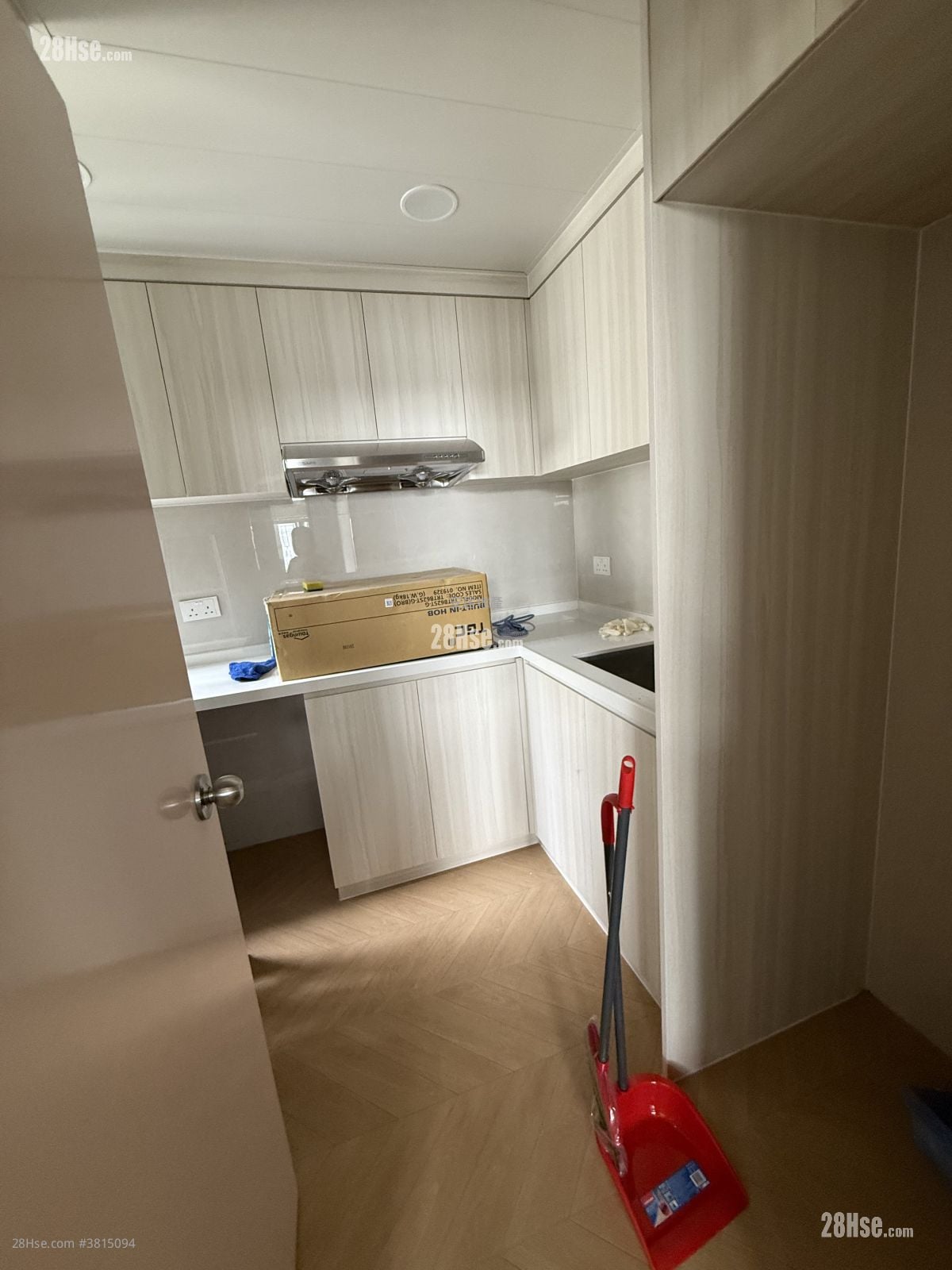 Riviera Gardens Rental 3 Bedrooms , 1 Bathroom 496 ft²