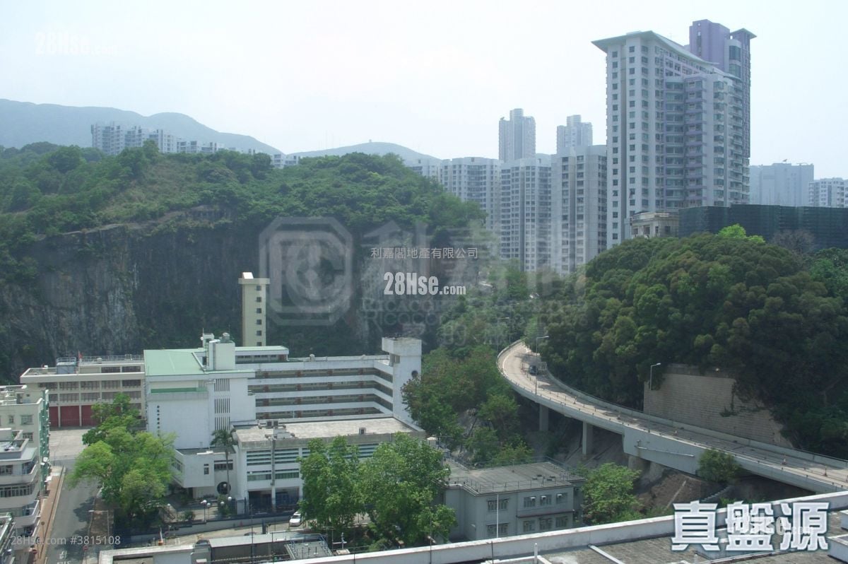 太古城 售盘 2 房 489 平方尺