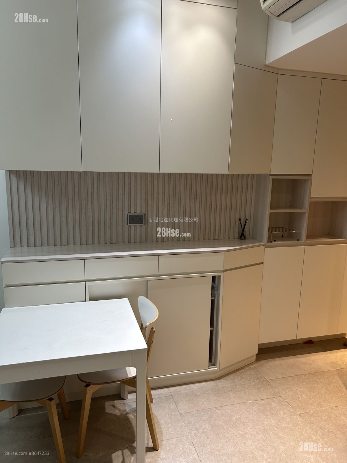 Downtown 38 租盘 2 房 , 1 浴室 385 平方尺