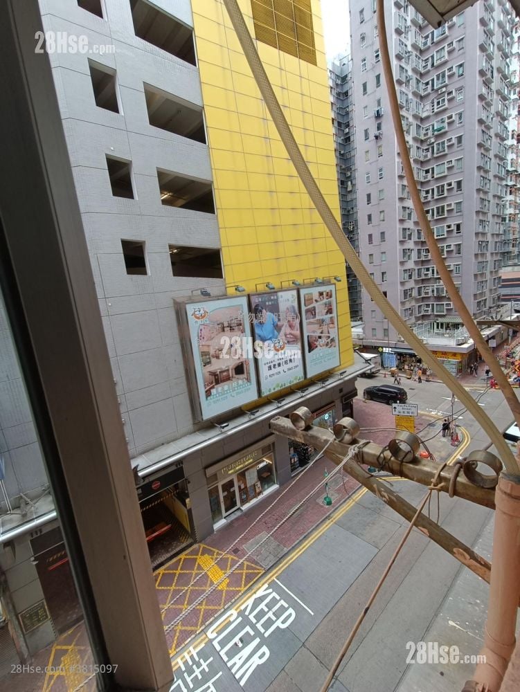 翠园大楼 售盘 2 浴室 427 平方尺