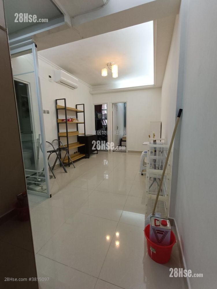 翠园大楼 售盘 2 浴室 427 平方尺