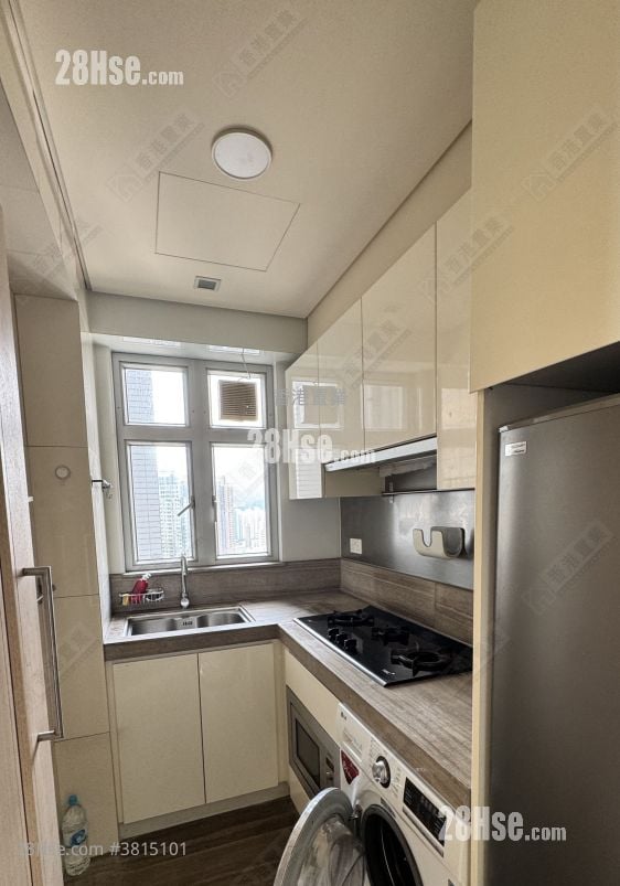 kitchen: Florient Rise Rental 2 Bedrooms , 1 Bathroom 574 ft²