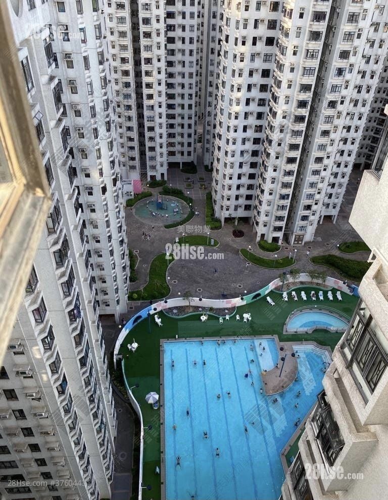 Heng Fa Chuen Sell 3 Bedrooms 534 ft²