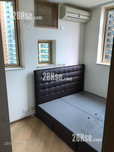 Harbour Place Sell 2 Bedrooms 481 ft²