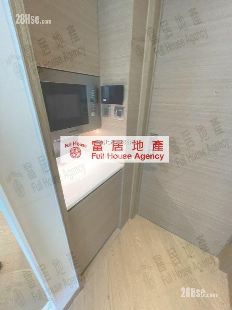 High One Rental 1 Bedroom , 1 Bathroom 273 ft²