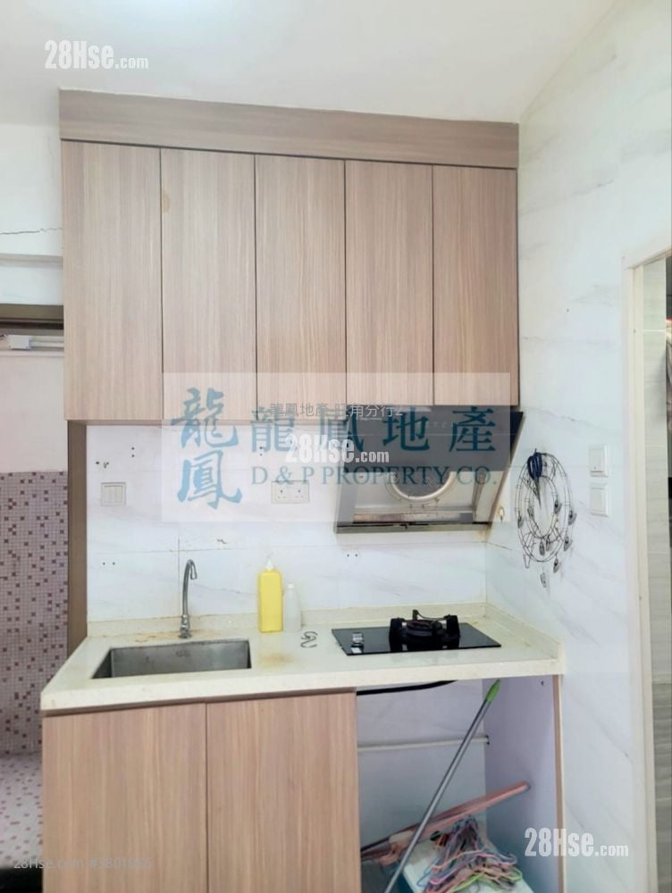 长辉大厦 租盘 1 房 , 1 浴室 202 平方尺