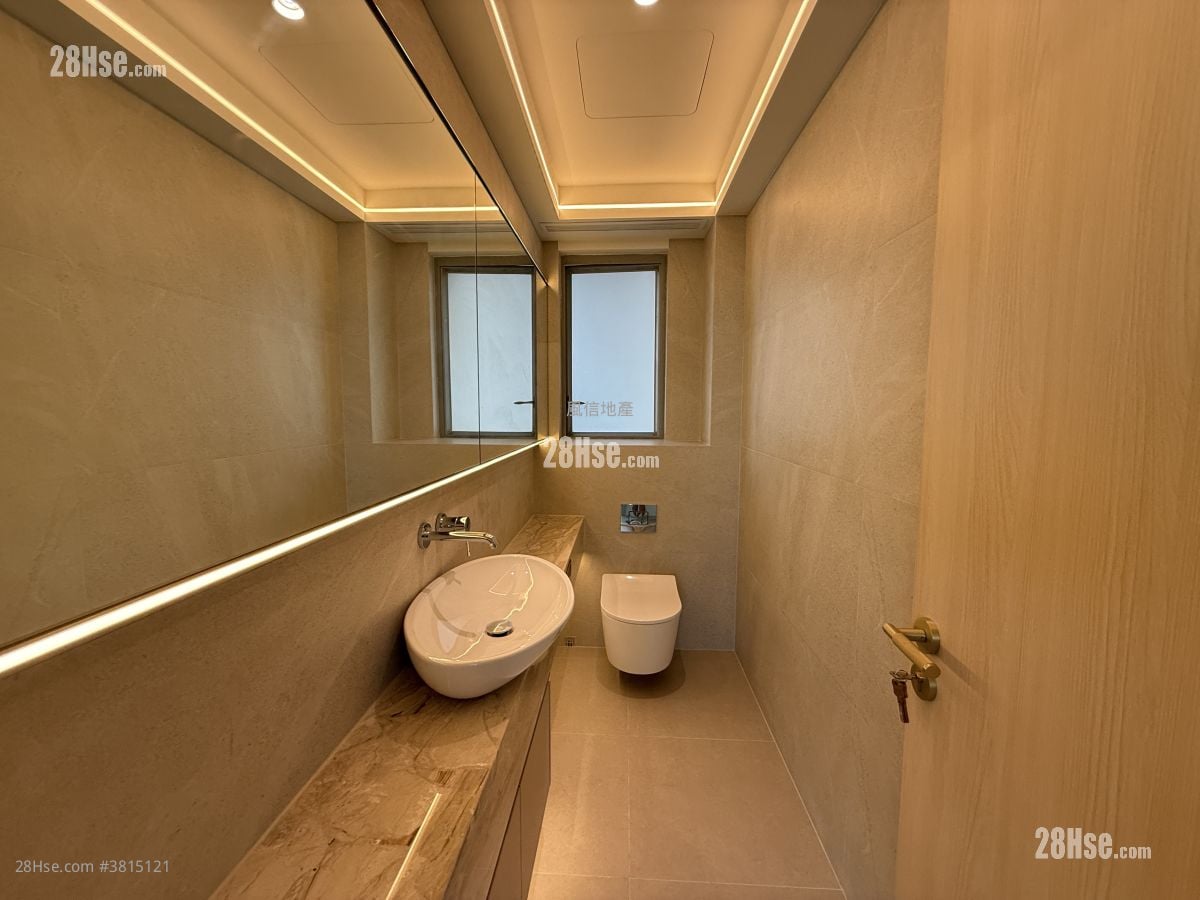 No. 31 Robinson Road Rental 4 Bedrooms , 3 Bathrooms 1,986 ft²