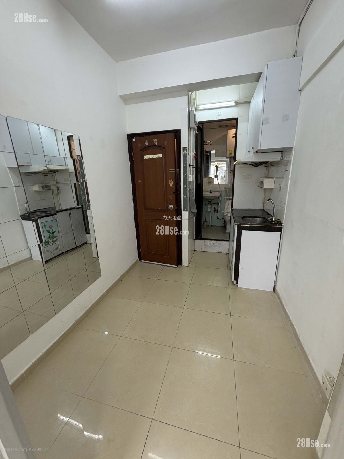 Chinese Mansion Rental 1 Bedroom 180 ft²