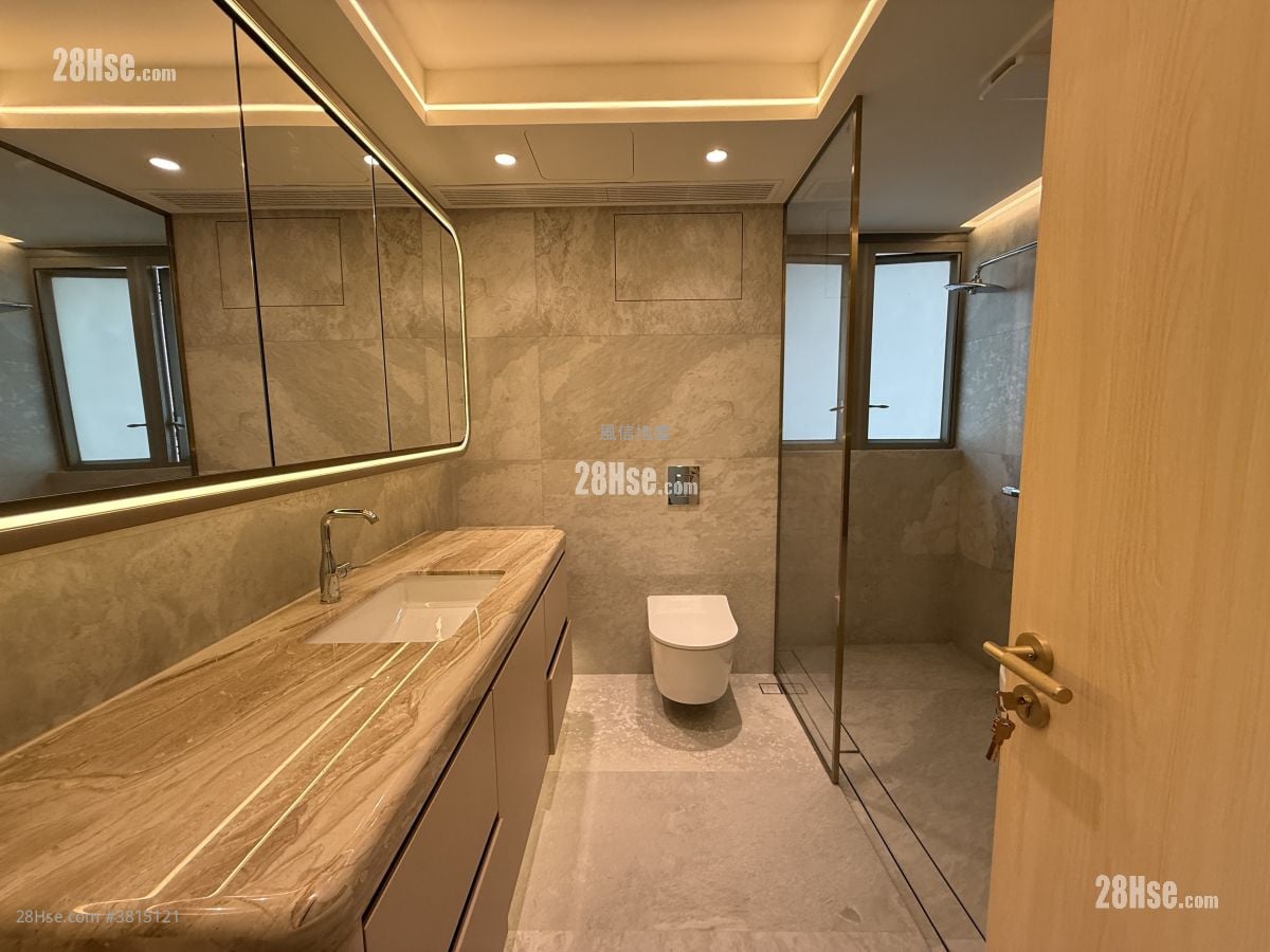 No. 31 Robinson Road Rental 4 Bedrooms , 3 Bathrooms 1,986 ft²