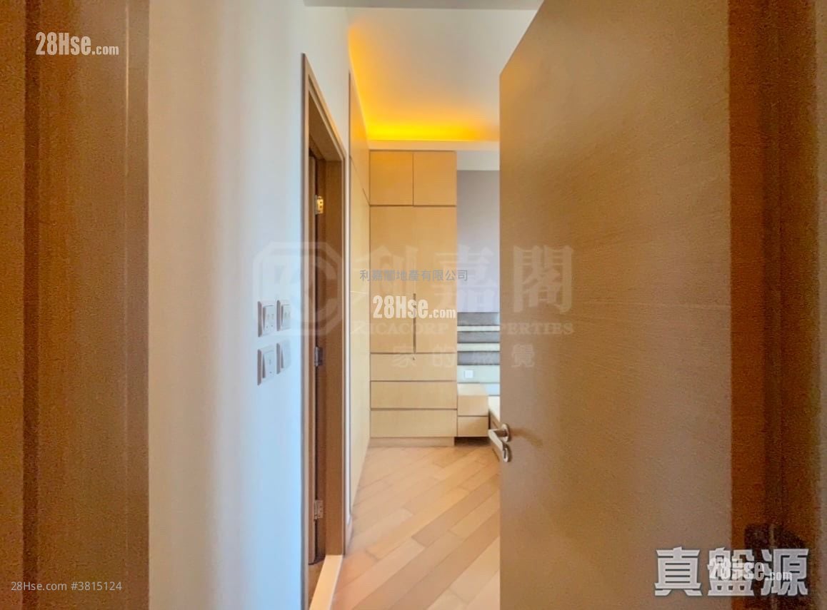 The Wings Rental 4 Bedrooms , 3 Bathrooms 872 ft²