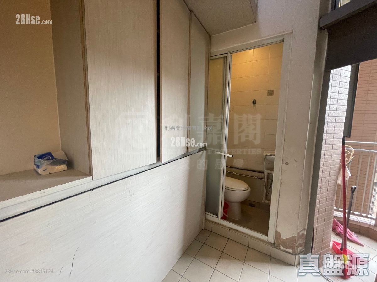 The Wings Rental 4 Bedrooms , 3 Bathrooms 872 ft²