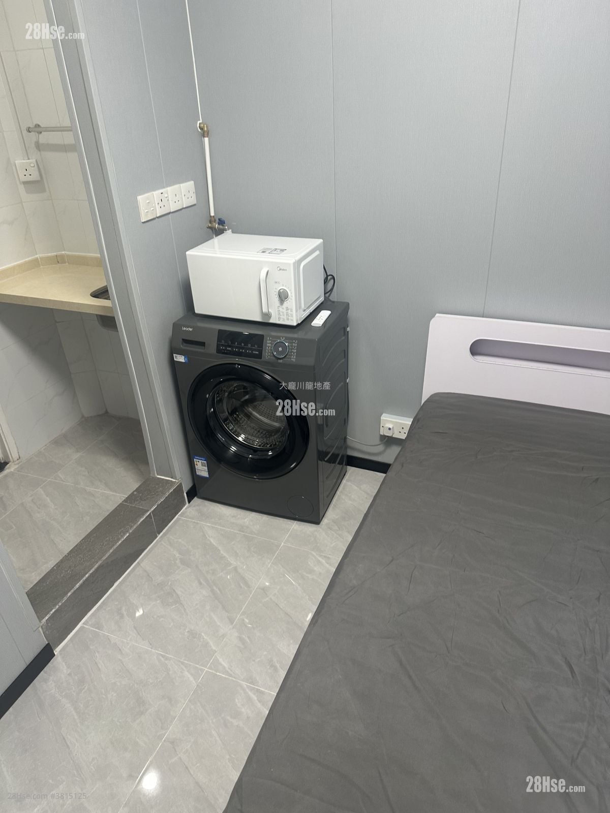 唐楼 租盘 120 平方尺