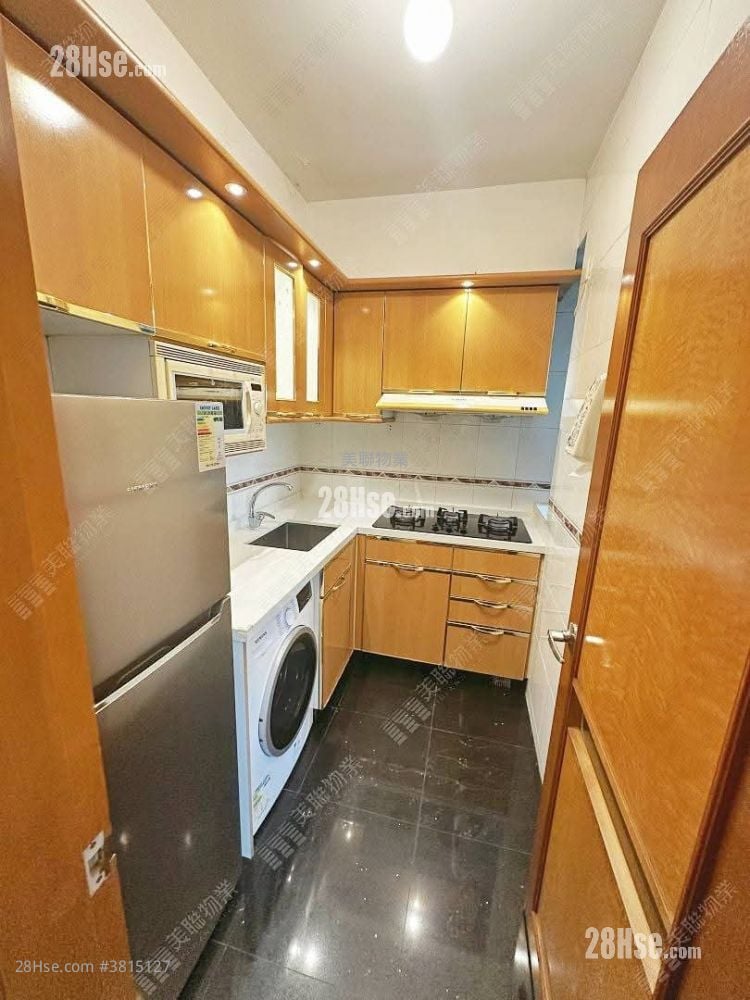 东港城 租盘 2 房 , 1 浴室 463 平方尺