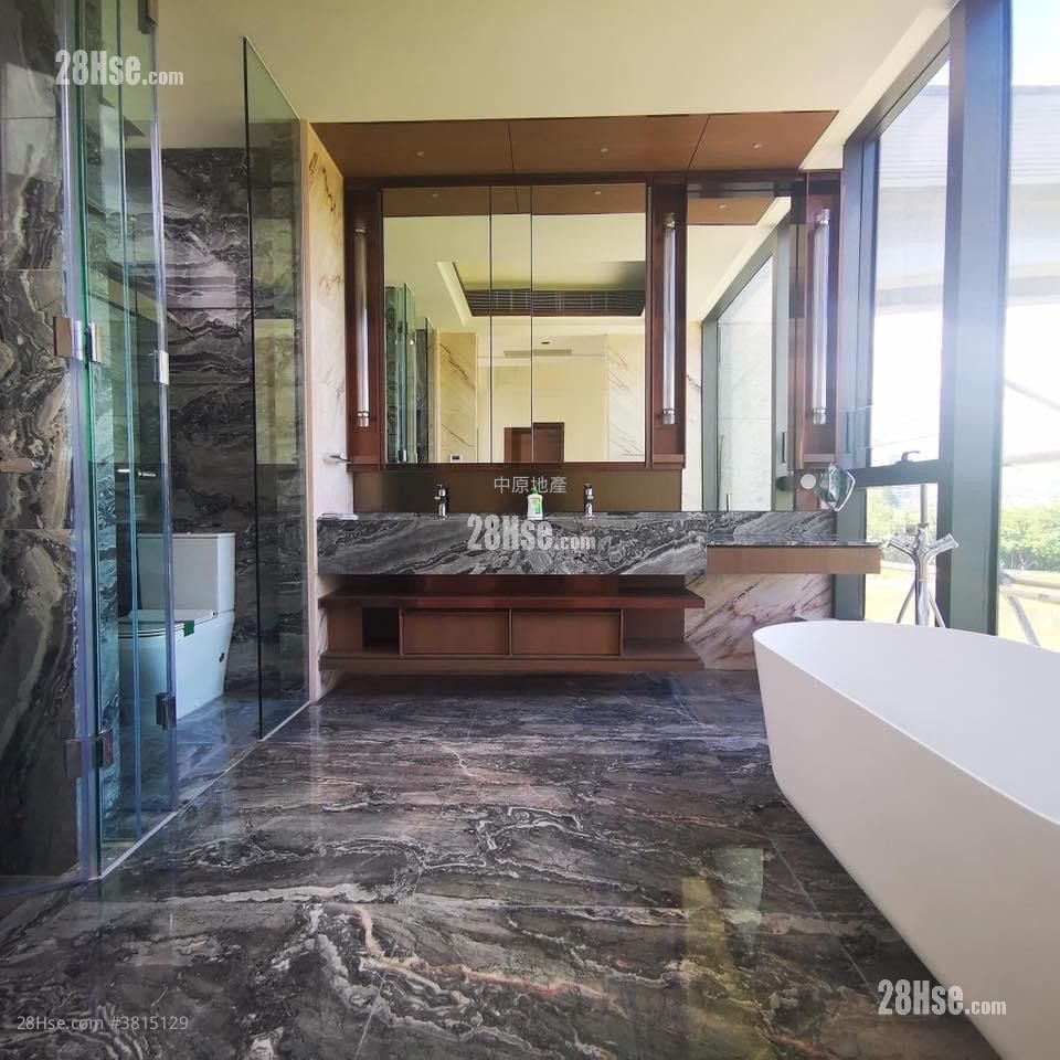 Crescent Green Sell 4 Bedrooms 2,311 ft²