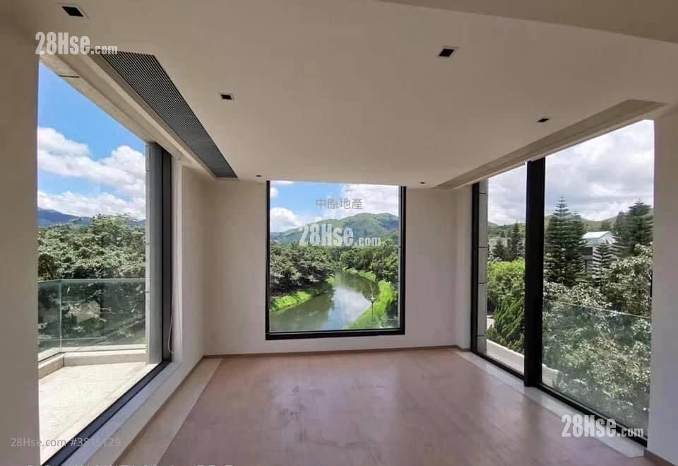 Crescent Green Sell 4 Bedrooms 2,311 ft²