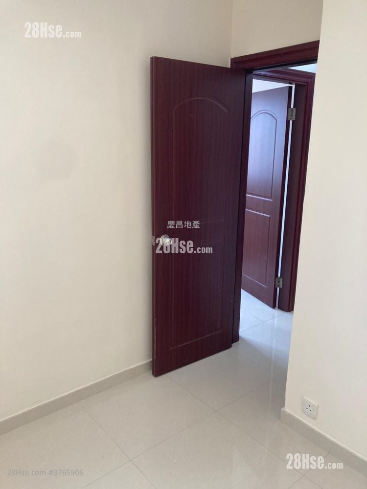 富雅花园 租盘 2 房 , 1 浴室 446 平方尺