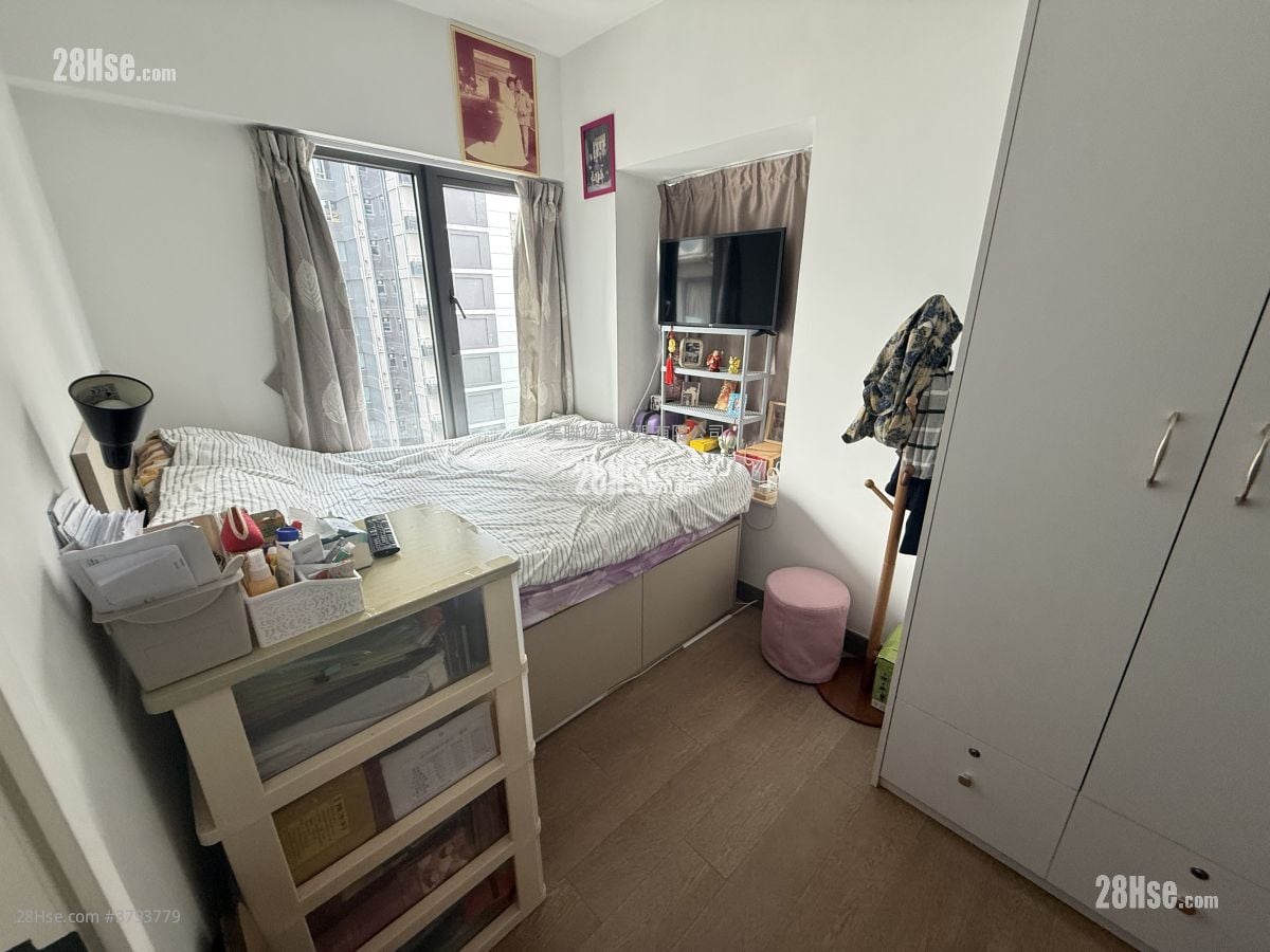 West Park Sell 1 Bedroom 333 ft²