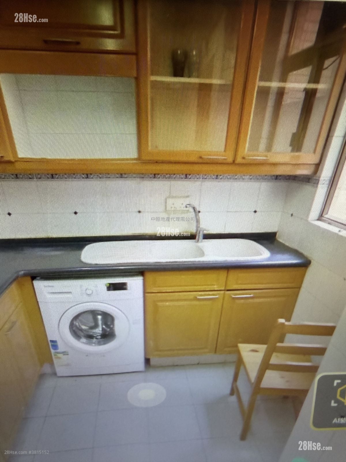 新峰花园 售盘 3 房 , 2 浴室 865 平方尺