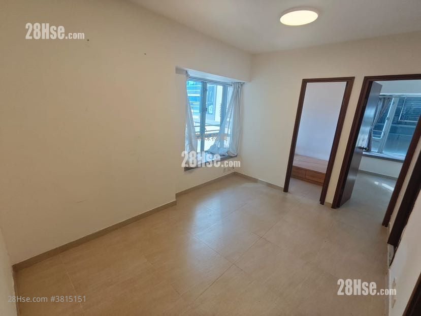 Cheong Shing Mansion Rental 2 Bedrooms , 1 Bathroom 330 ft²