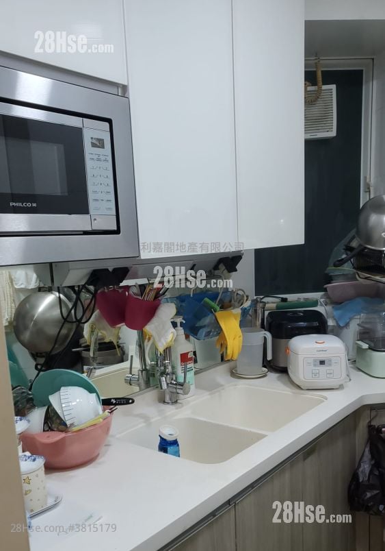 领峰 售盘 3 房 , 2 浴室 733 平方尺