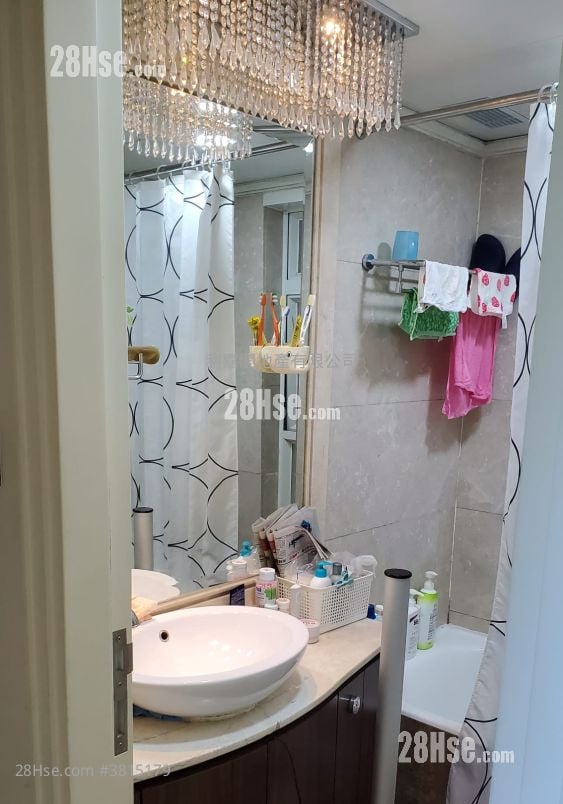 领峰 售盘 3 房 , 2 浴室 733 平方尺