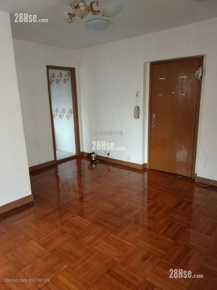 荃湾中心 租盘 2 房 , 1 浴室 377 平方尺