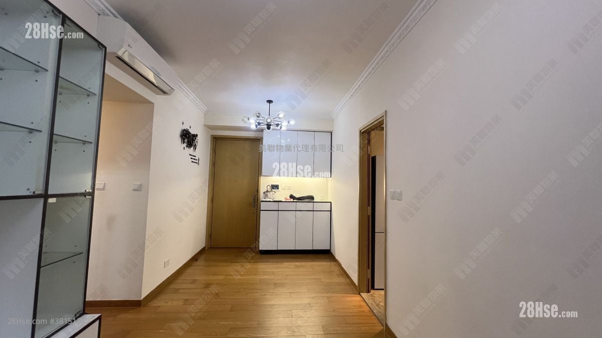 The Papillons Rental 3 Bedrooms , 1 Bathroom 639 ft²